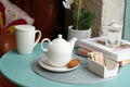 teiera con tazza
