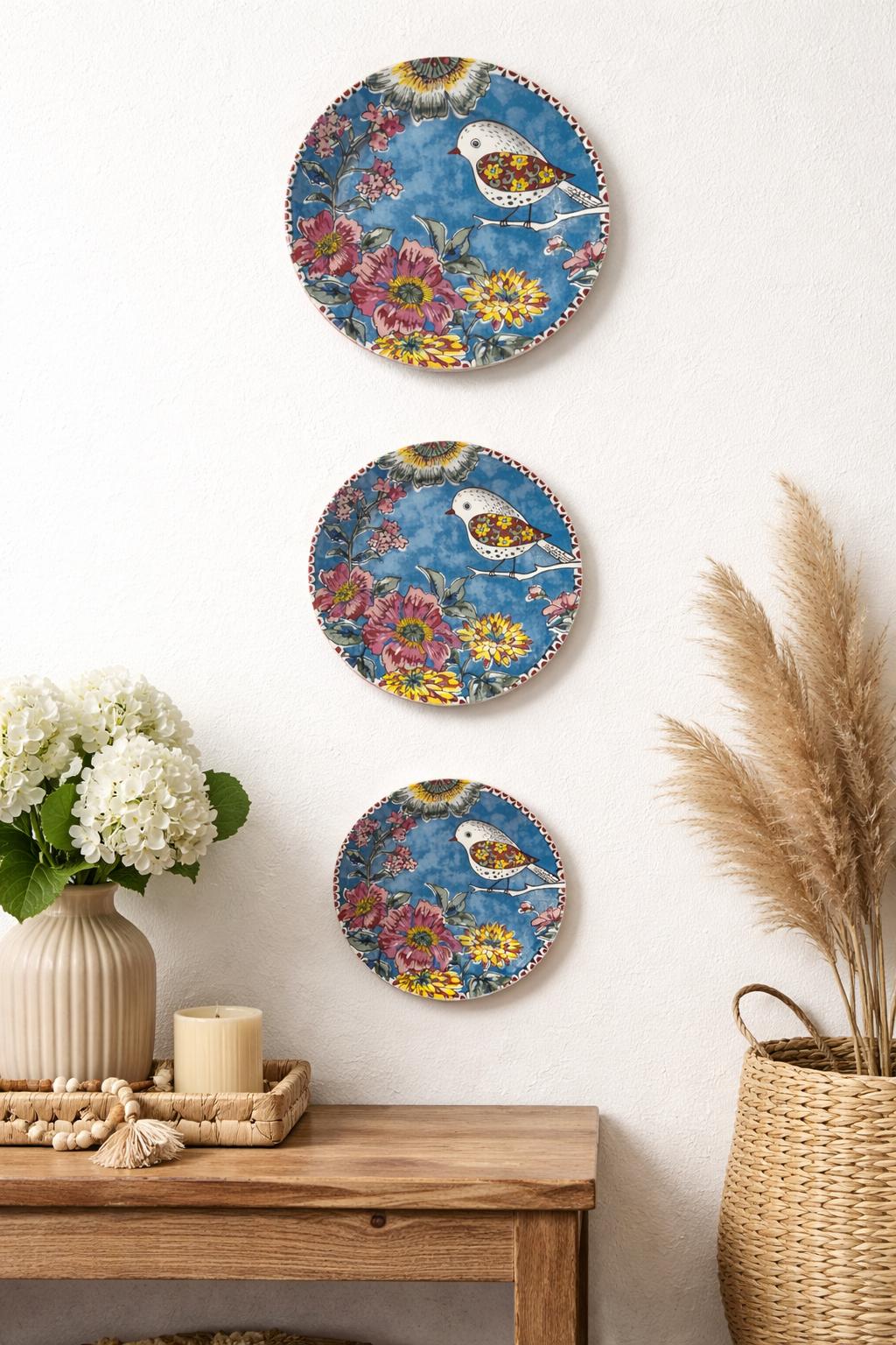 Piatto da Muro Decorativo Japan Birds Ø 27 cm – Piatto in Porcellana Decorata con Uccellino e Fiori – Decorazione Parete Stile Giapponese – Idea Regalo Casa