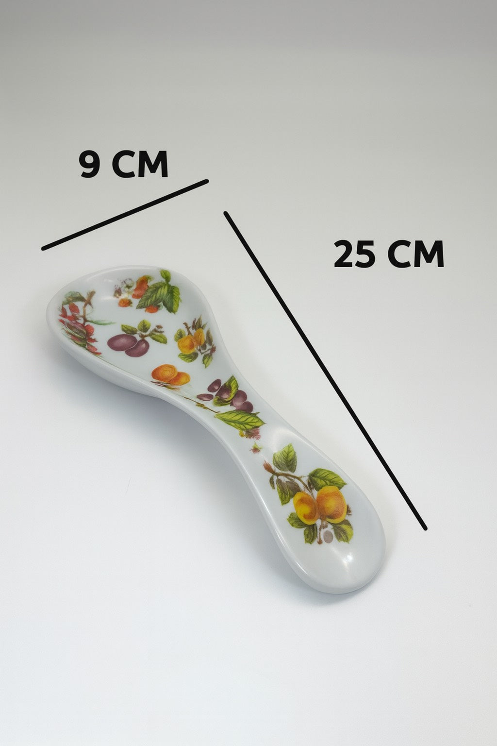 Poggia Cucchiaio in Porcellana Decorato Frutta – 25,5×9 cm