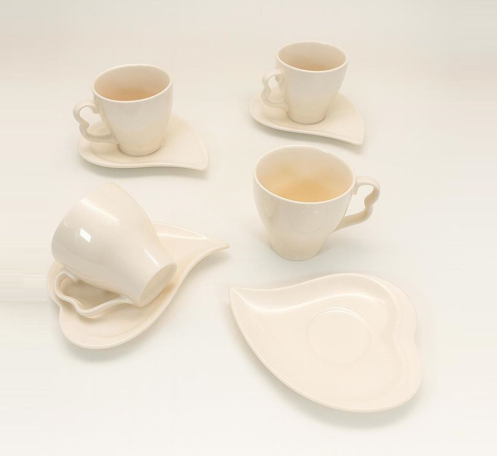 Set 4 Tazze Love con Piatto – 180 ml